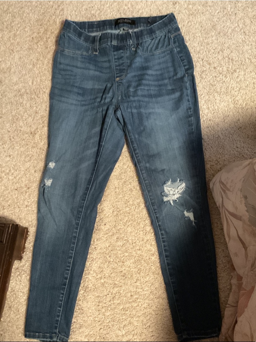 Judy Blue Medium Wash Distressed Skinny Jeans